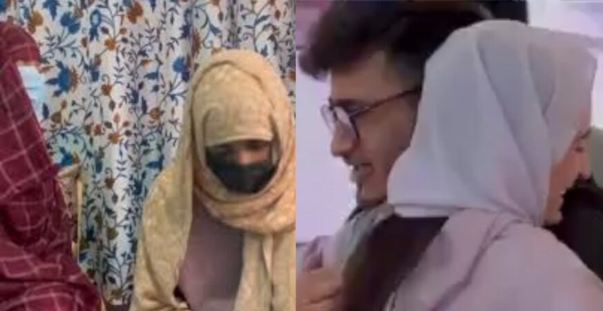 'Attempted suicide, blackmailed by influencers': Kashmir Girl in viral pic